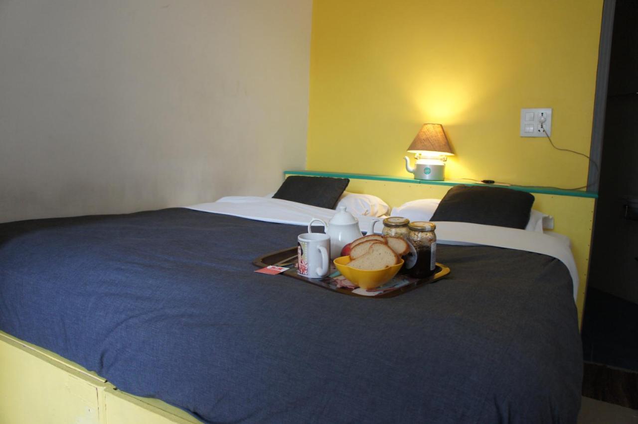 Bed & Chai Guesthouse New Delhi Buitenkant foto