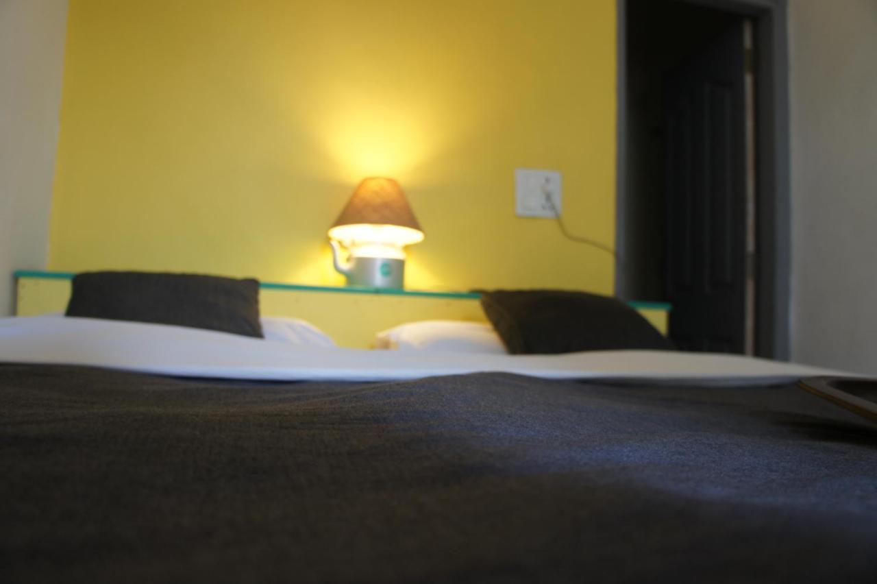 Bed & Chai Guesthouse New Delhi Buitenkant foto