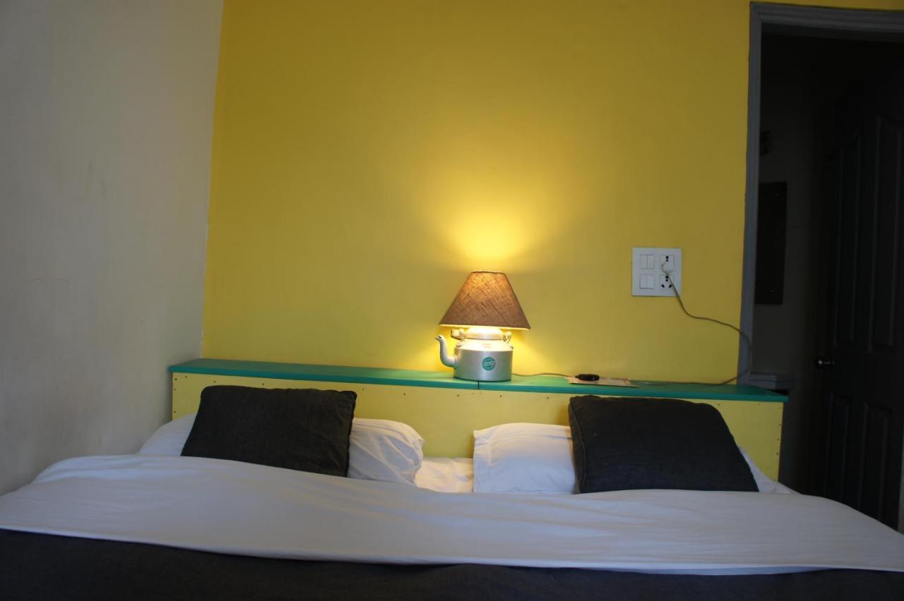 Bed & Chai Guesthouse New Delhi Buitenkant foto