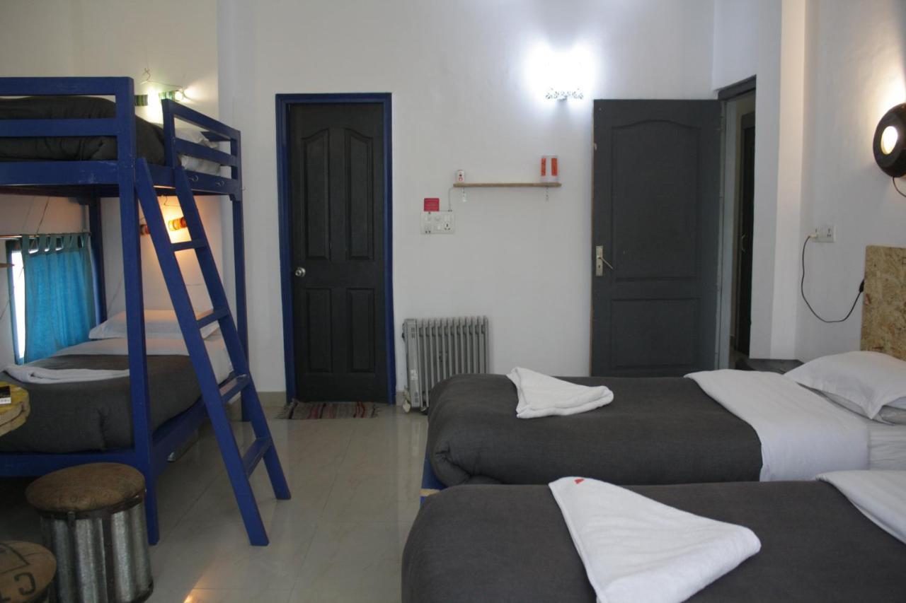 Bed & Chai Guesthouse New Delhi Buitenkant foto